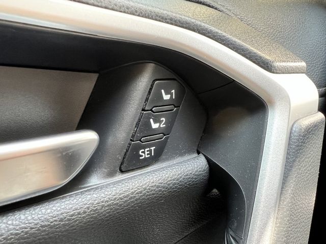 一手車 i-Key 電動尾門 盲點偵測 ACC 車道維持 電動記憶座椅 環景 原漆原鈑件  第13張相片