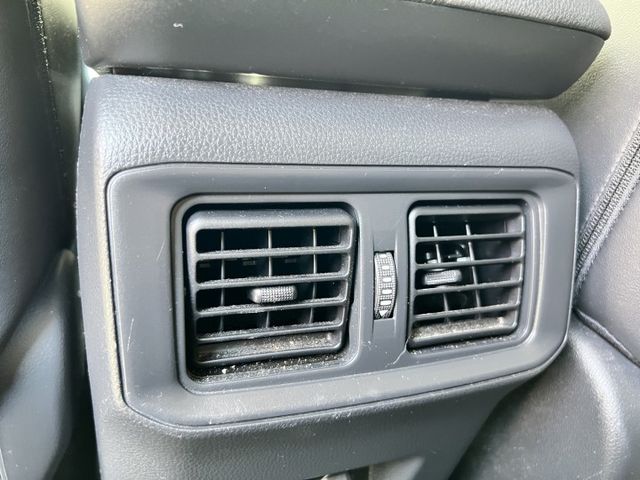 一手車 i-Key 電動尾門 盲點偵測 ACC 車道維持 電動記憶座椅 環景 原漆原鈑件  第14張相片