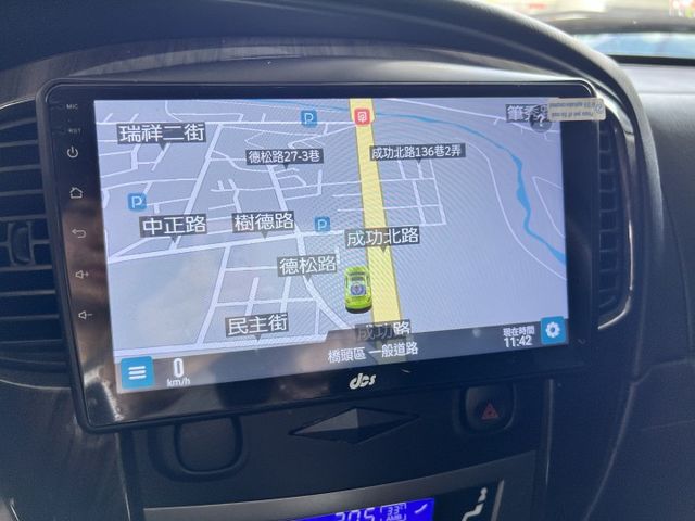 僅跑9萬多公里 影音/恆溫/天窗 車況優  第7張相片