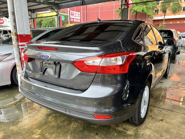 已更新正時皮帶 水泵浦 冷氣壓縮機 引擎腳等耗材  第6張相片