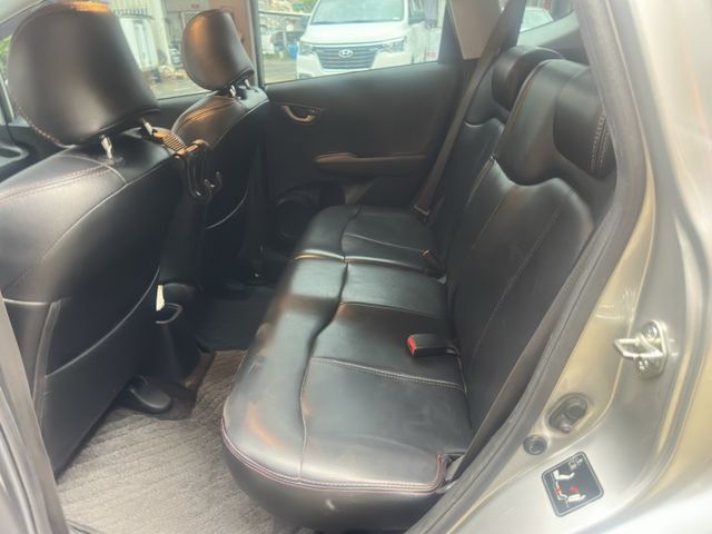 VTi-S版 小車大空間 帥氣空力套件 低里程 車況優  第4張相片