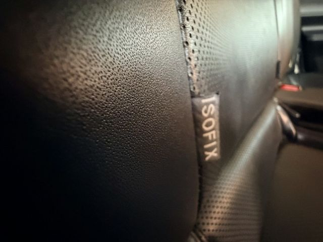 超省油！一次到位的安全小車 七顆氣囊 車身穩定系統 安全經濟 車況優良 岡山橋頭楠梓二手汽車推薦  第11張相片