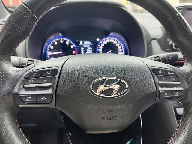 旗鑑99.8萬 雙色 4WD 自動剎停 盲點 車道置中 女用一手車  第11張相片