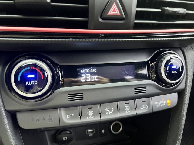 旗鑑99.8萬 雙色 4WD 自動剎停 盲點 車道置中 女用一手車  第15張相片