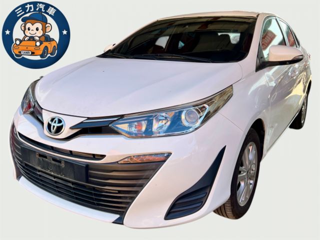 循跡防滑 感應頭燈 高cp值好車  第1張相片