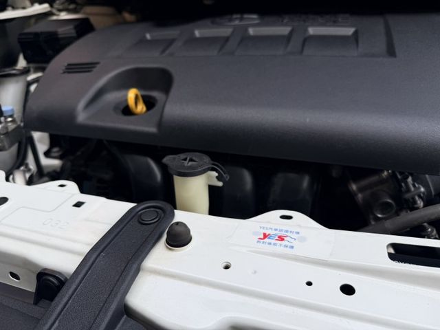 i-Key ISOFIX 倒車顯影 感應頭燈 大空間休旅車 家庭旅遊＆商用賺錢兩相宜  第19張相片