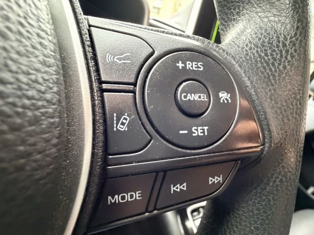 原鈑件 里程跑多 反應價格回饋 6氣囊 ESP ACC自動跟車 車道維持 倒車後視鏡自動調整  第10張相片