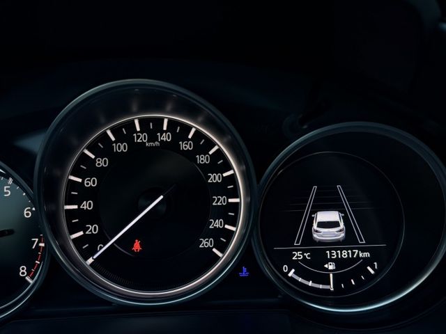 小改款全速域 一手漂亮車 無菸內裝/原廠保養 雙電動椅 i-Key 電子手煞 原廠環景  第15張相片