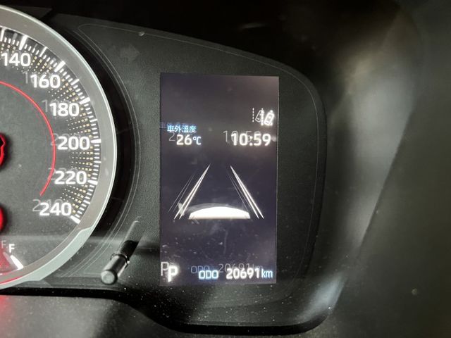 僅跑2萬公里 ACC自動跟車 原廠保養 美如新  第10張相片