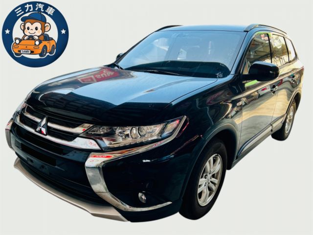 4ＷD 七氣囊 巡跡 無菸車 原鈑件認證 里程合約保證 可全貸 高雄二手車推薦  第1張相片