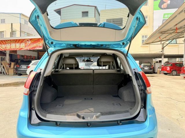 一手無菸 僅跑5萬多公里 頂級iKey 恆溫 車況特優 強力推薦優質代步車  第7張相片