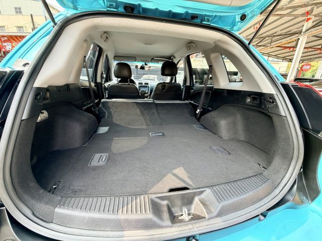 一手無菸 僅跑5萬多公里 頂級iKey 恆溫 車況特優 強力推薦優質代步車  第11張相片