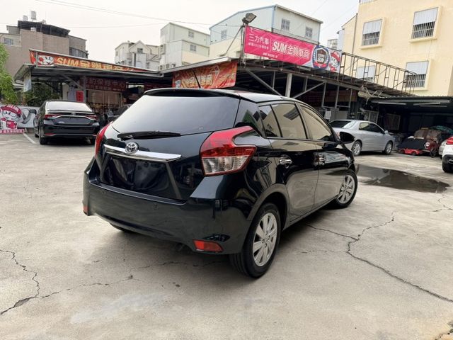 女用無菸車 內裝車況俱優 里程合約保證/YES認證/可全貸 輕鬆入手優質代步車  第3張相片