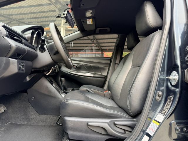 女用無菸車 內裝車況俱優 里程合約保證/YES認證/可全貸 輕鬆入手優質代步車  第6張相片