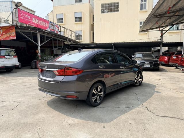 6安 ESP 無菸家用車 車況優  第3張相片