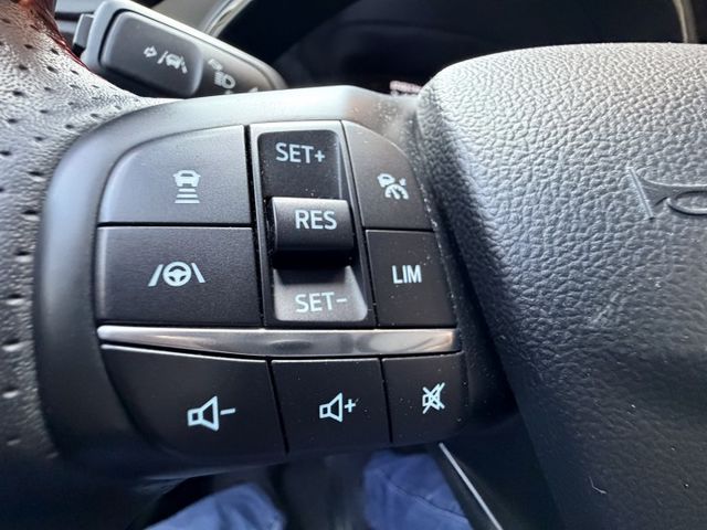 Ford Focus 5D ST-Line Lommel  第11張相片