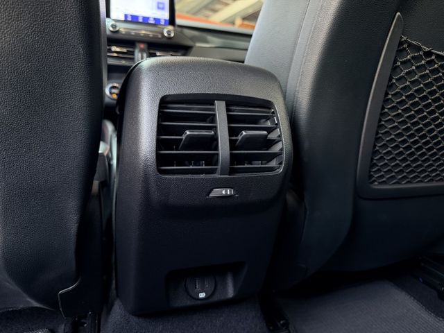 Ford Focus 5D ST-Line Lommel  第17張相片