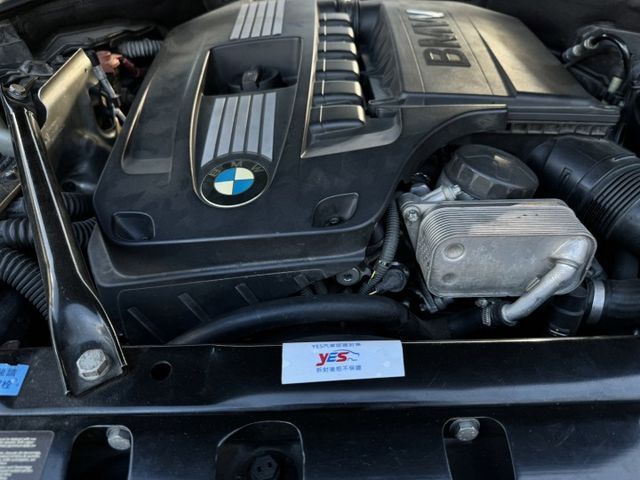 740Li 頂備ACC自動跟車 認證合格 前車主用心照顧 高雄二手車推薦模範店：三力汽車  第11張相片