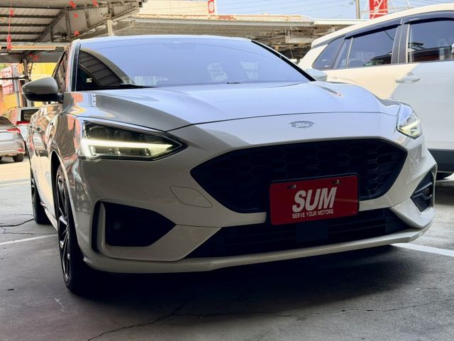 ST-Line Lommel版 一手無菸車 原鈑件 SUM保固兩年五萬公里  第2張相片