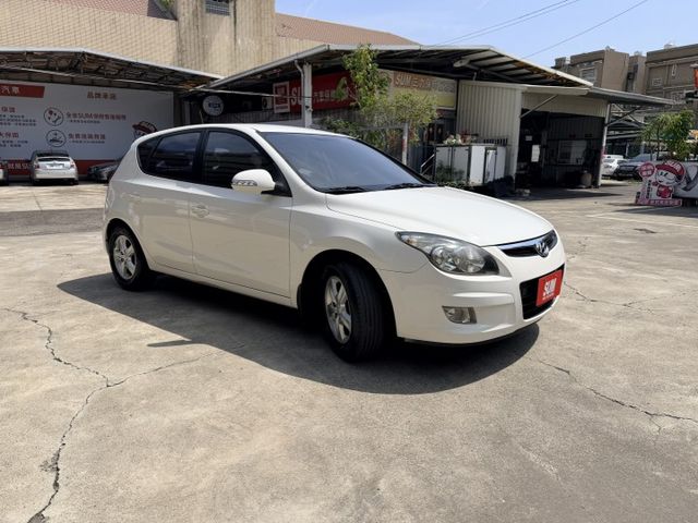 恆溫 車況良好 最佳代步車  第3張相片