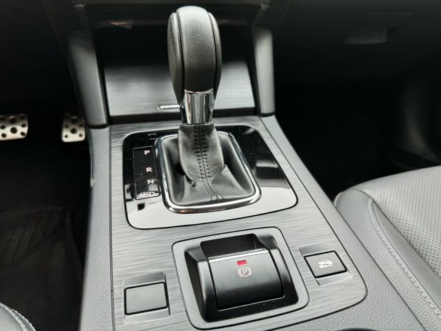 一步到位的超讚房車！原廠保養～僅跑5萬多～4WD 盲點偵測 高雄二手車推薦模範店：三力汽車  第15張相片