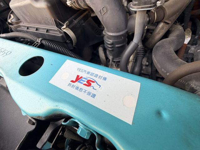 超省油！一次到位的安全小車 七顆氣囊 車身穩定系統 安全經濟 車況優良 岡山橋頭楠梓二手汽車推薦  第12張相片