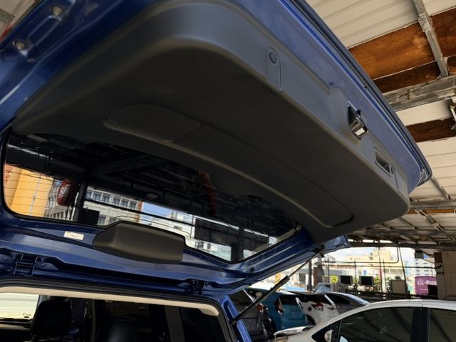 一手美車 抬頭顯示 低里程 車況優 空間大實用車款  第13張相片