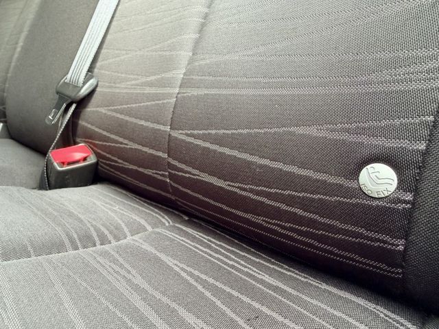 原鈑件 低里程 i-Key、ISOFIX 漂亮家用車  第8張相片