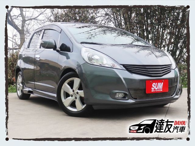 免頭款 全額貸 VTI-S版 里程少僅9萬 全車原鈑件 4安 定速 方向盤快控 藍芽 導航 倒車顯影 年輕人代步首選  第4張相片