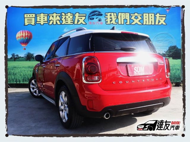 時尚英國風小跑車 一手女用香香車 里程僅跑4萬 雙前座電動椅 腳踢電尾門 IKEY 導航 倒車影像 內外很漂亮  第2張相片