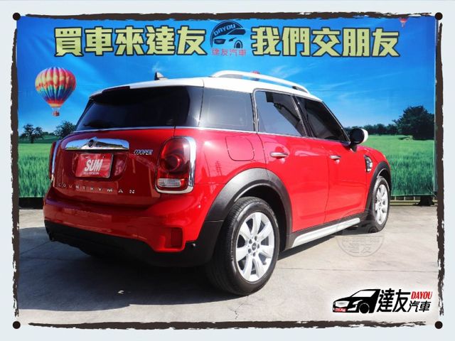 時尚英國風小跑車 一手女用香香車 里程僅跑4萬 雙前座電動椅 腳踢電尾門 IKEY 導航 倒車影像 內外很漂亮  第3張相片