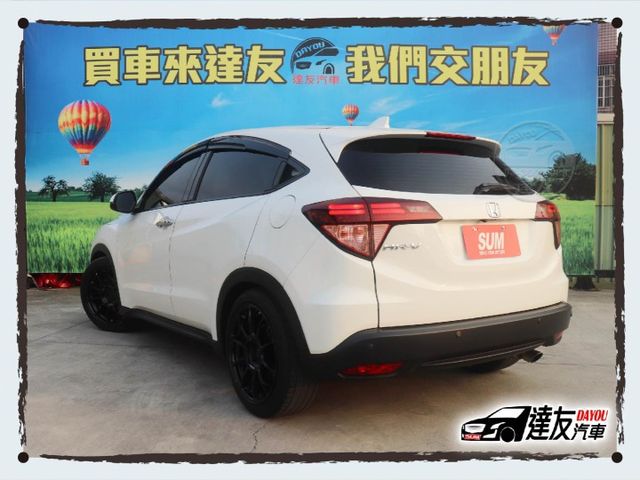 跨界SUV 頂級S版 里程僅6萬 後車大空間 感應頭燈 LED日行燈 換檔撥片 定速 方向快控 藍芽影音 恆溫空調  第2張相片