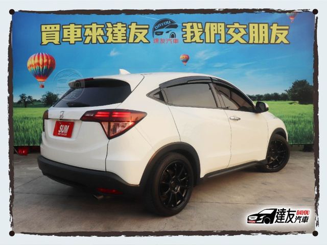 跨界SUV 頂級S版 里程僅6萬 後車大空間 感應頭燈 LED日行燈 換檔撥片 定速 方向快控 藍芽影音 恆溫空調  第4張相片