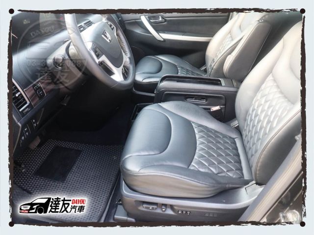 最便宜的七人座 改款後ECO旗艦版 新車百萬現在只要30萬 雙電滑 天窗 環景 藍芽影音 全家出遊一車搞定  第6張相片