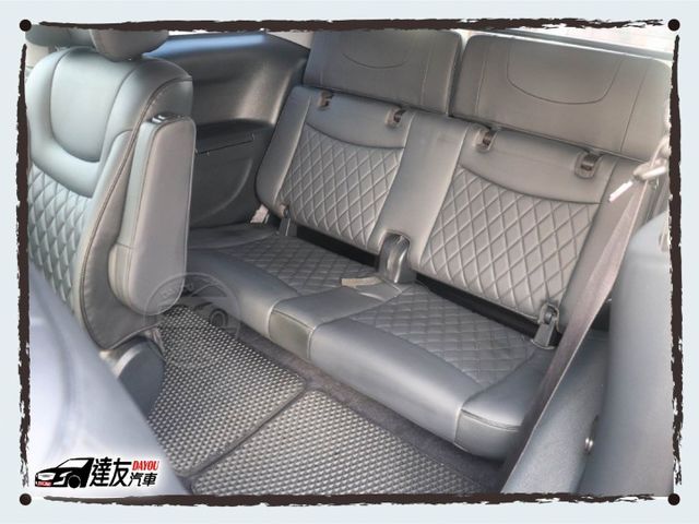 最便宜的七人座 改款後ECO旗艦版 新車百萬現在只要30萬 雙電滑 天窗 環景 藍芽影音 全家出遊一車搞定  第8張相片