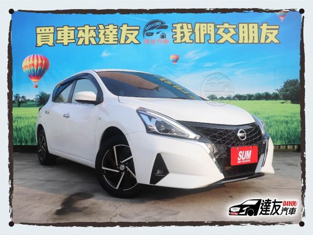 特仕J版 暗紅雙色內裝 里程僅跑4萬 原鈑件認證車 原廠保養 LED魚眼頭燈 循跡 盲點偵測 6氣囊 原廠影音  第3張相片
