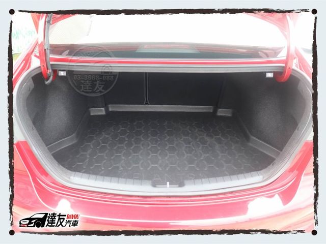 Sport極速型 小排量省稅 200多匹大馬力 里程少僅7萬 原廠保養全工單都還在 內外漂亮無待修 購車贈全省5大保固  第9張相片