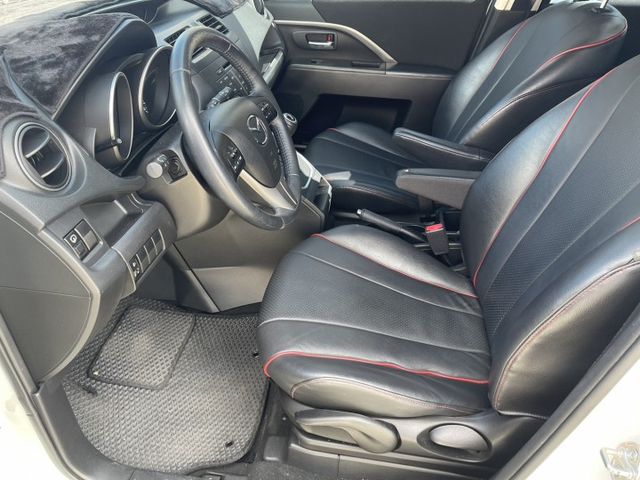 便宜七人座 里程少僅跑12萬 側滑門上下車最安全 原鈑件認證車 內外漂亮無待修 全省保固 全家出遊一車搞定  第3張相片