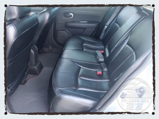 超值代步車 大空間五門掀背車 里程僅跑15萬 IKEY 恆溫 內外漂亮回去免整理 只要10萬多一點開回家  第7張相片