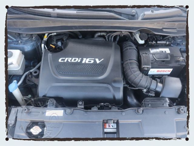 柴油旗艦型 全景天窗 IKEY 駕駛電動椅 影音 原鈑件認證車 新車近百萬年前優惠價只要19.8萬 超值代步休旅  第8張相片