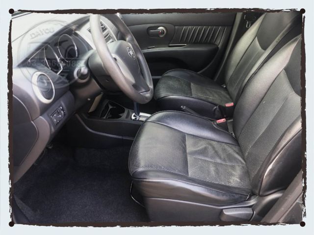 省油大空間跨界休旅 一手車 里程正常跑 內外回去免整理 原鈑件認證車 全省保固 不用20萬的代步小休旅  第6張相片