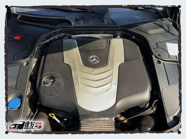 老闆該擁有台氣派車 比新車現省300多萬 原鈑件 里程少僅9萬 IKEY 電尾門 電吸門 全電動記憶座椅 後座出風口  第9張相片