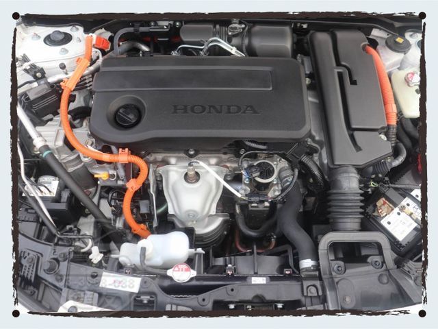 市場稀有秒殺車款,一手油電車,里程少,原漆原鈑件,內外9.9成新,現省40萬價差,趕緊預約,錯過不再!  第9張相片
