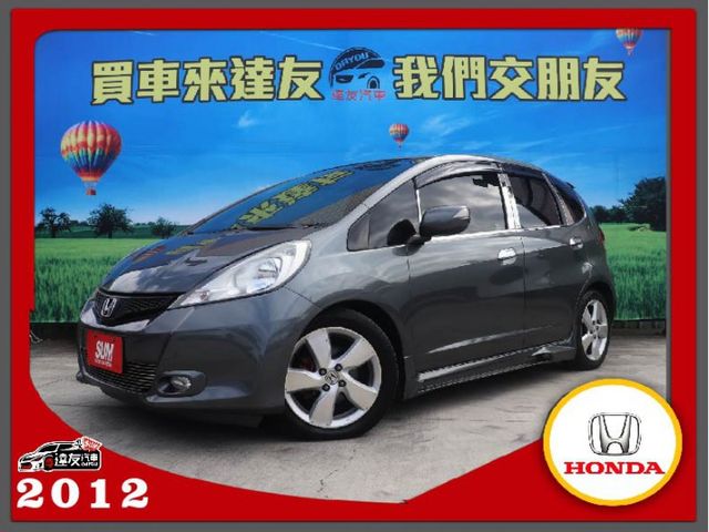 免頭款 全額貸 VTI-S版 里程少僅9萬 全車原鈑件 4安 定速 方向盤快控 藍芽 導航 倒車顯影 年輕人代步首選  第2張相片