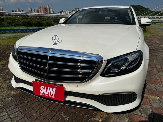日規BENZ E400旅行車 23P跟車 智能遙控停車 平視顯示器  第1張相片