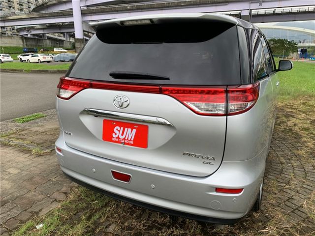 2013年TOYOTA PREVIA 七人休旅車 雙電動滑門 全景天窗  第4張相片