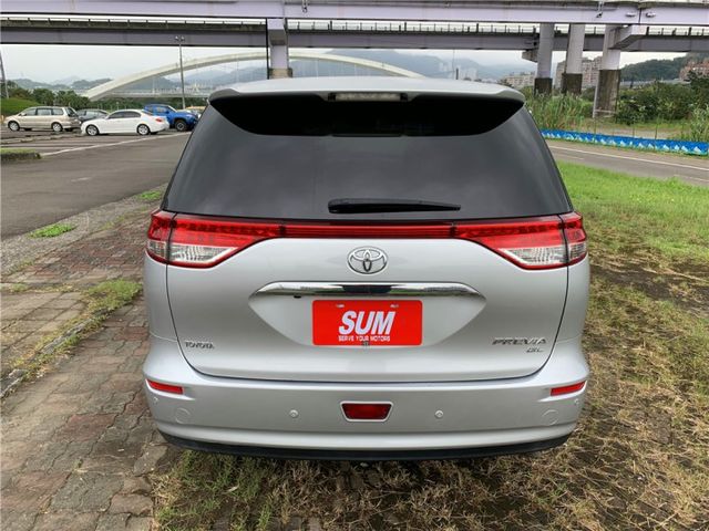 2013年TOYOTA PREVIA 七人休旅車 雙電動滑門 全景天窗  第5張相片