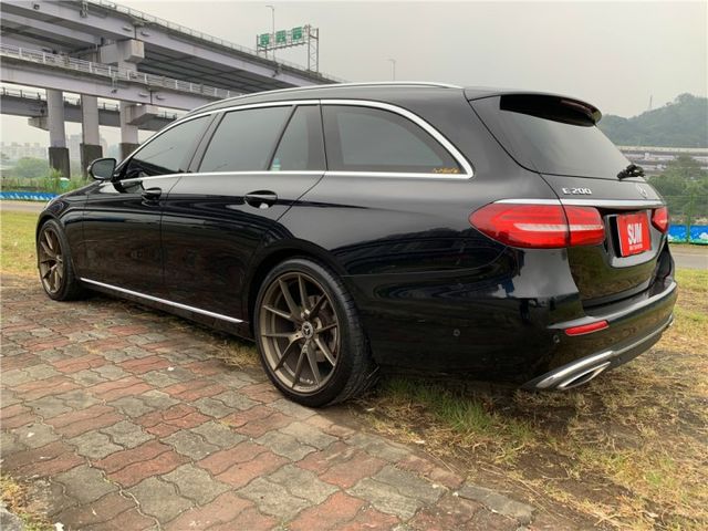 E-CLASS ESTATE S212  第6張相片