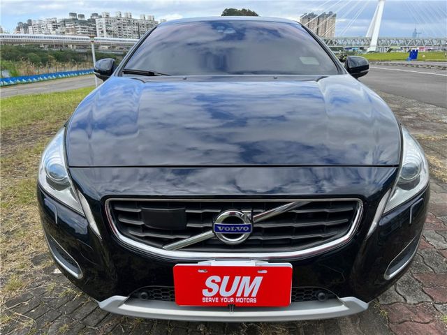 僅跑12萬公里 VOLVO S60 1.6T旗艦款 全速域ACC跟車  第2張相片