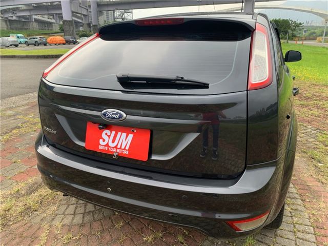 2010年 FORD FOCUS 5門 小改款 歐係底盤  第4張相片